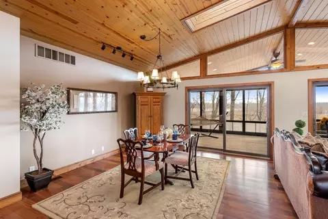 340 E Bellevue Ave, Beverly Shores, IN 46301 photo 3