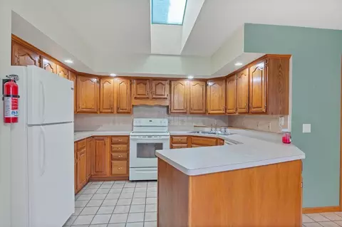 418 Commanche Dr, Lowell, IN 46356 photo 6