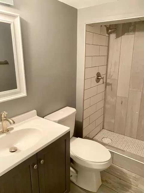 630 Allen St, Gary, IN 46403 photo 27