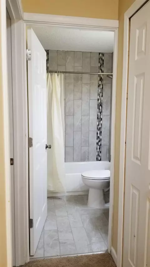 5700 E 10th Ave, Gary, IN 46403 photo 16