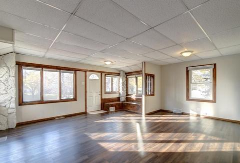 727 Spruce St, Hammond, IN 46324 photo 5