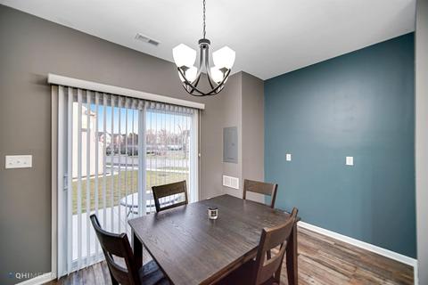 450 Greenbrier Ln, Lowell, IN 46356 photo 9