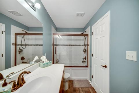 450 Greenbrier Ln, Lowell, IN 46356 photo 14