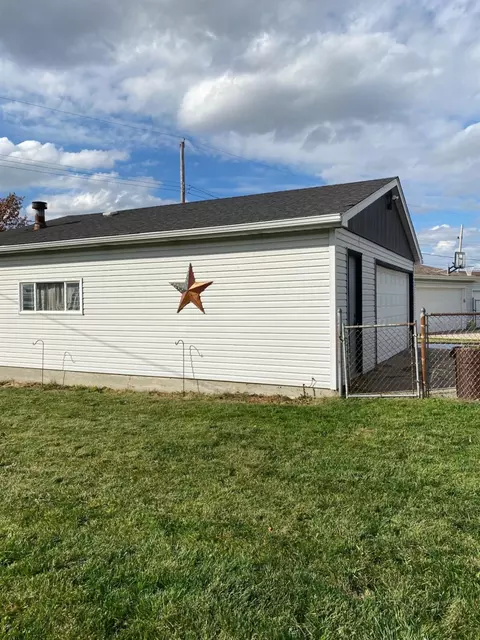636 Pierce Ave, Dyer, IN 46311 photo 6