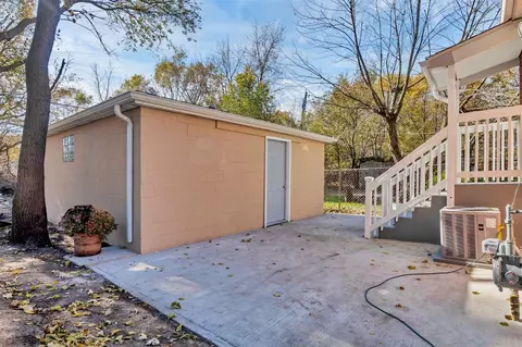 1437 W 17th Ave, Gary, IN 46407 photo 8