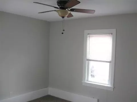 343 N Dwiggins St, Griffith, IN 46319 photo 8