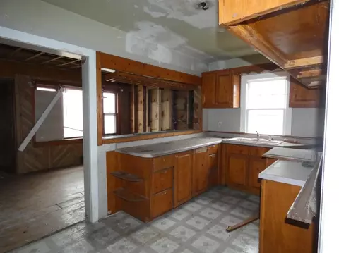 3997 Johnson St, Gary, IN 46408 photo 6