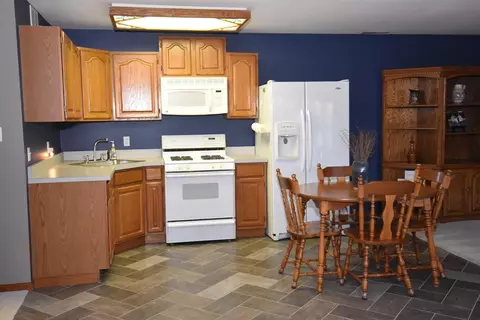 3025 E State Road 4, La Porte, IN 46350 photo 16