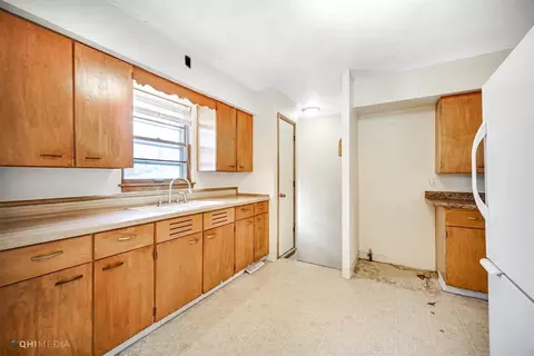 8041 Jackson Ave, Munster, IN 46321 photo 7