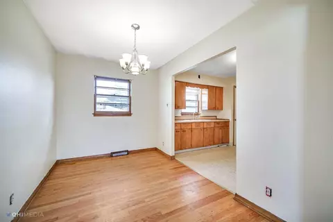 8041 Jackson Ave, Munster, IN 46321 photo 6