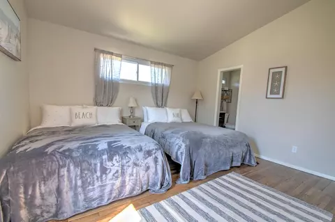 8111 Hickory Ave, Gary, IN 46403 photo 11