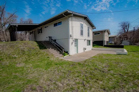 8111 Hickory Ave, Gary, IN 46403 photo 18