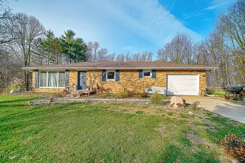 7044 N Fail Rd, La Porte, IN 46350 photo 1