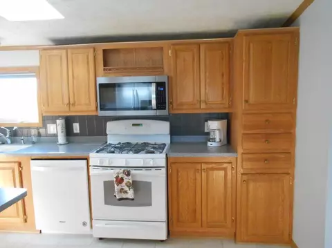 4338 S 300, La Porte, IN 46350 photo 9