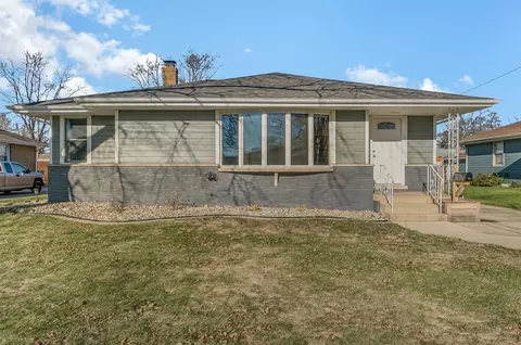 231 Briar Ln, Munster, IN 46321 photo 1
