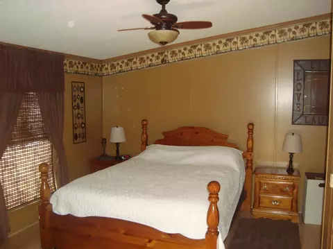 1367 E Colonial Dr, La Porte, IN 46350 photo 9