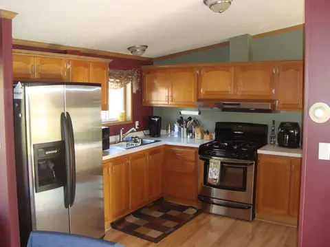 1367 E Colonial Dr, La Porte, IN 46350 photo 3