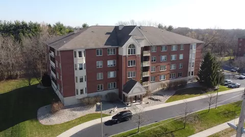 8421 Manor Ave #305, Munster, IN 46321 photo 1