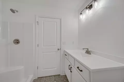 104 Washington Ave, Chesterton, IN 46304 photo 17