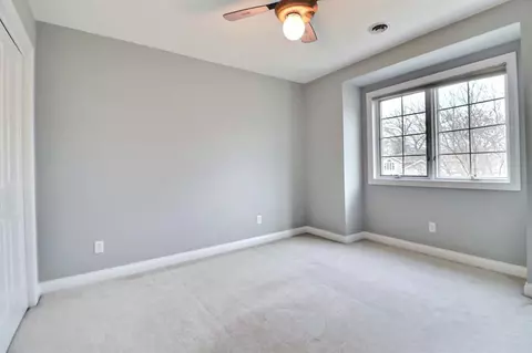2920 Painted Leaf Dr, Crown Point, IN 46307 photo 17