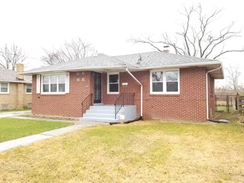 2001 Madison Ln, Gary, IN 46407 photo 1