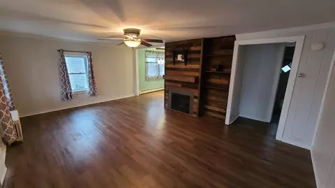 328 E Beam St, Porter, IN 46304 photo 3