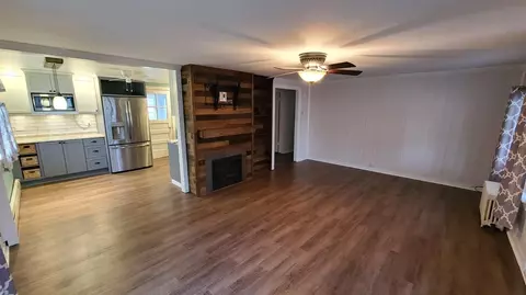 328 E Beam St, Porter, IN 46304 photo 2