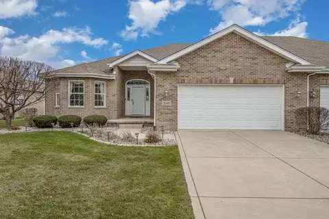 2043 Northwinds Dr, Dyer, IN 46311 photo 1