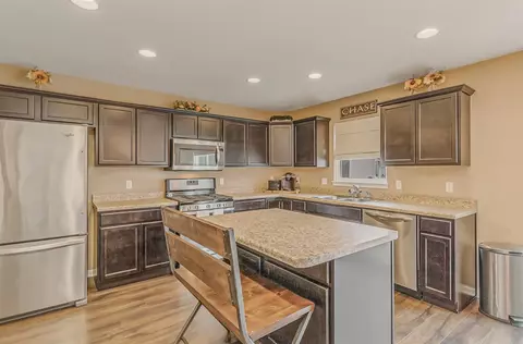2384 Jupiter St, Portage, IN 46368 photo 10