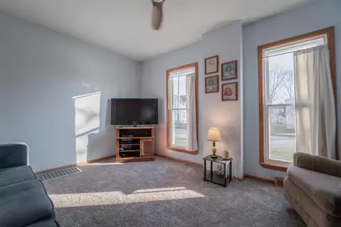 204 E Goldsborough St, Crown Point, IN 46307 photo 7