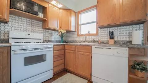 204 E Goldsborough St, Crown Point, IN 46307 photo 13