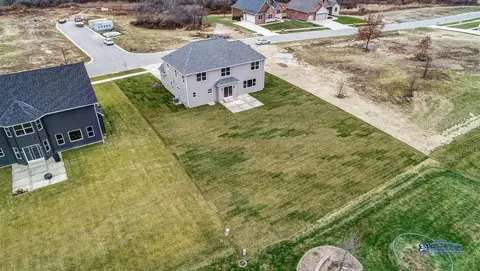 8665 Manor House Dr, Saint John, IN 46373 photo 42