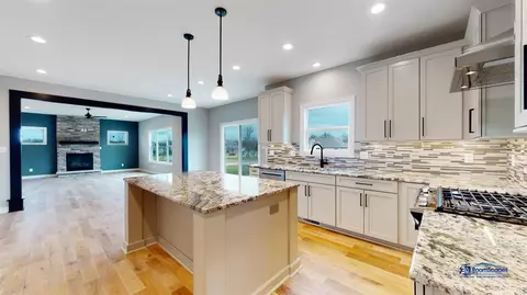 8665 Manor House Dr, Saint John, IN 46373 photo 3