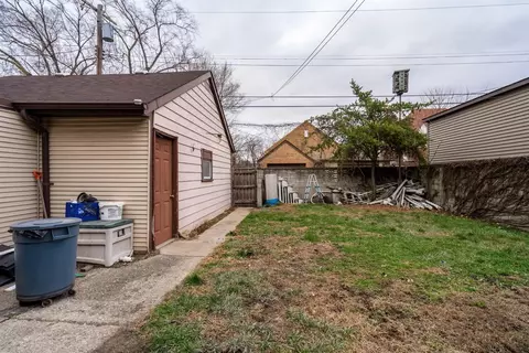 659 Mckinley St, Gary, IN 46404 photo 25