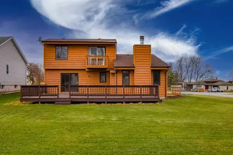 3755 Kingsway Dr, Crown Point, IN 46307 photo 8