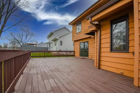 3755 Kingsway Dr, Crown Point, IN 46307 photo 11