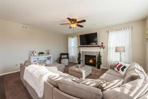 9165 Briar Ln, Saint John, IN 46373 photo 7