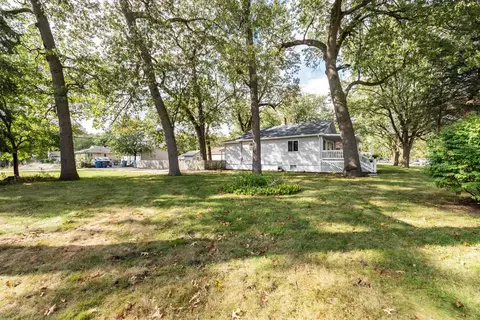 210 N Raymond St, Griffith, IN 46319 photo 24