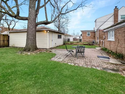 17543 Burnham Ave, Lansing, IL 60438 photo 12