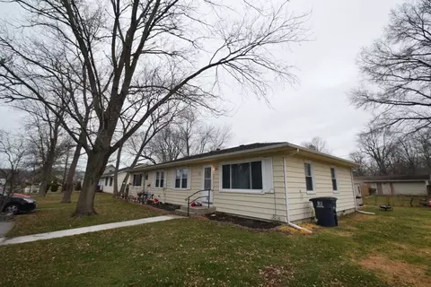 223-225 S 20th St, Chesterton, IN 46304 photo 1