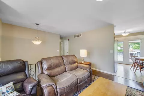 7232 S Willowbrook Dr, Lowell, IN 46356 photo 4