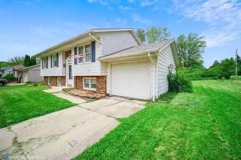 7232 S Willowbrook Dr, Lowell, IN 46356 photo 2