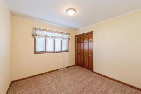 1007 W Ash St, Griffith, IN 46319 photo 8