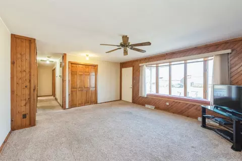1007 W Ash St, Griffith, IN 46319 photo 3