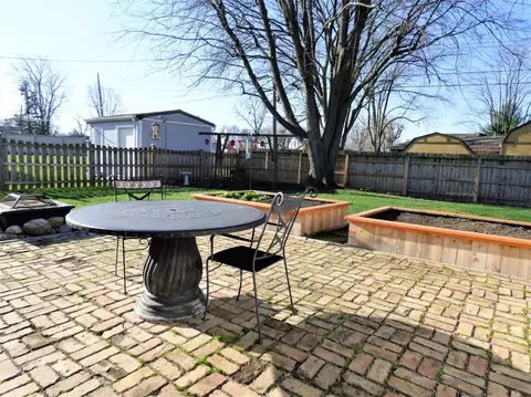 604 Sunset Rd, Hebron, IN 46341 photo 18