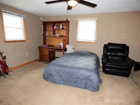 604 Sunset Rd, Hebron, IN 46341 photo 15