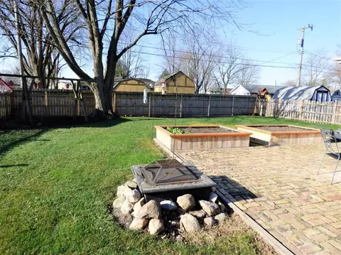 604 Sunset Rd, Hebron, IN 46341 photo 17