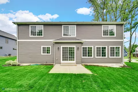 4703 Hyde Park Dr, Valparaiso, IN 46383 photo 31