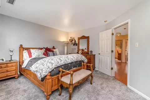913 Beacon Dr, Hobart, IN 46342 photo 17