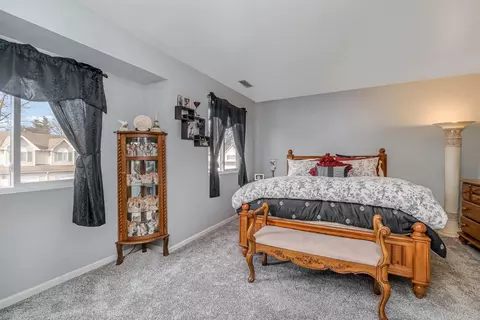 913 Beacon Dr, Hobart, IN 46342 photo 16